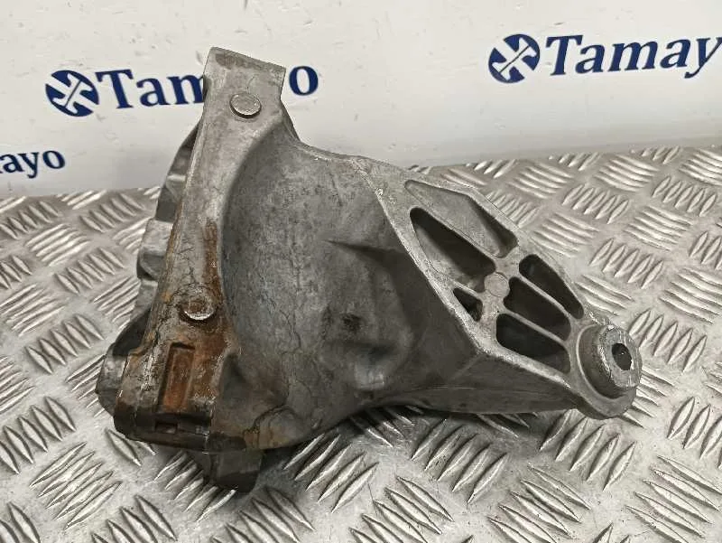 Soporte Motor para Mercedes-Benz Sprinter 5-T Caja/Chasis (B906)