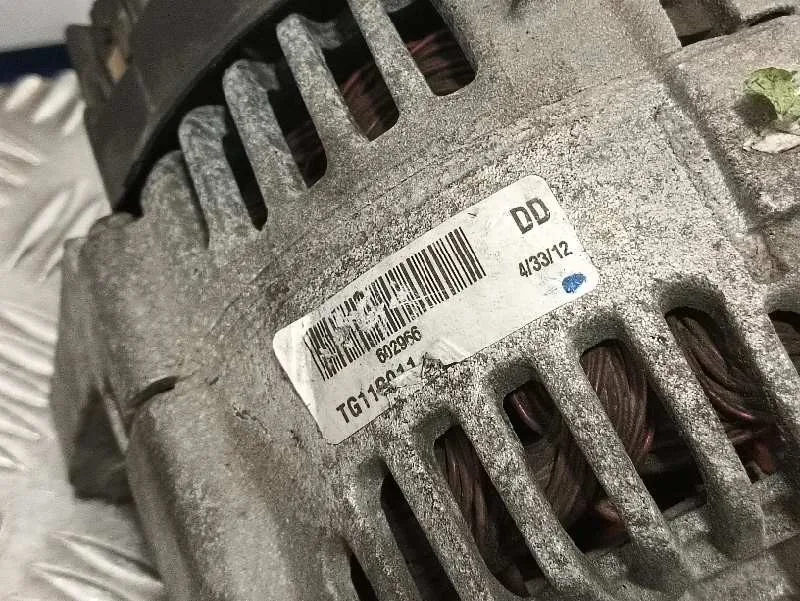 Alternador para Renault Scenic Ii