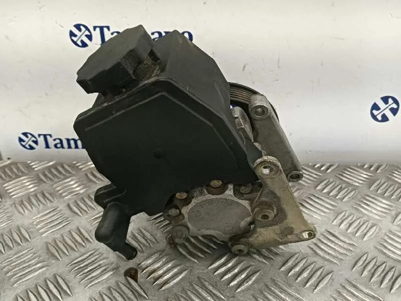Bomba Direccion para Mercedes-Benz Clase Clk (W208) Coupe