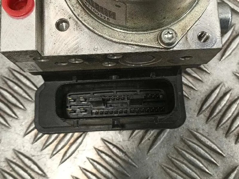 Abs para Nissan Juke (F15)