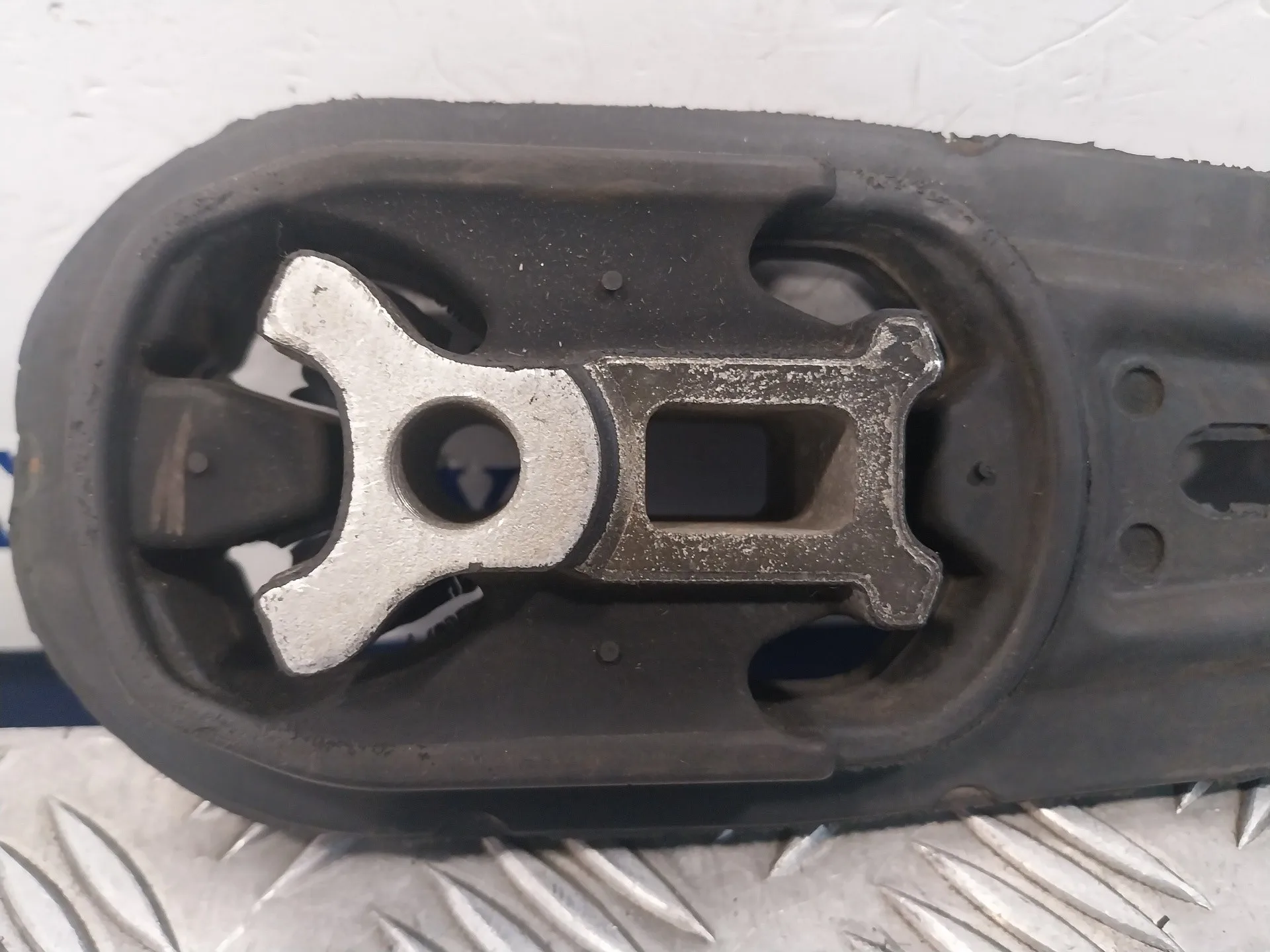 Soporte Cambio para Nissan Juke (F15)