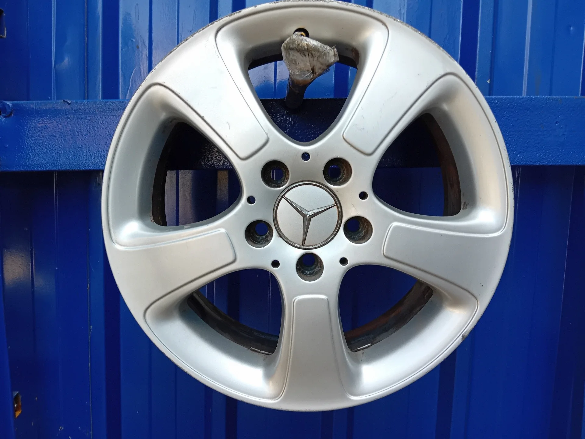 Llanta para Mercedes-Benz Clase A (W169)