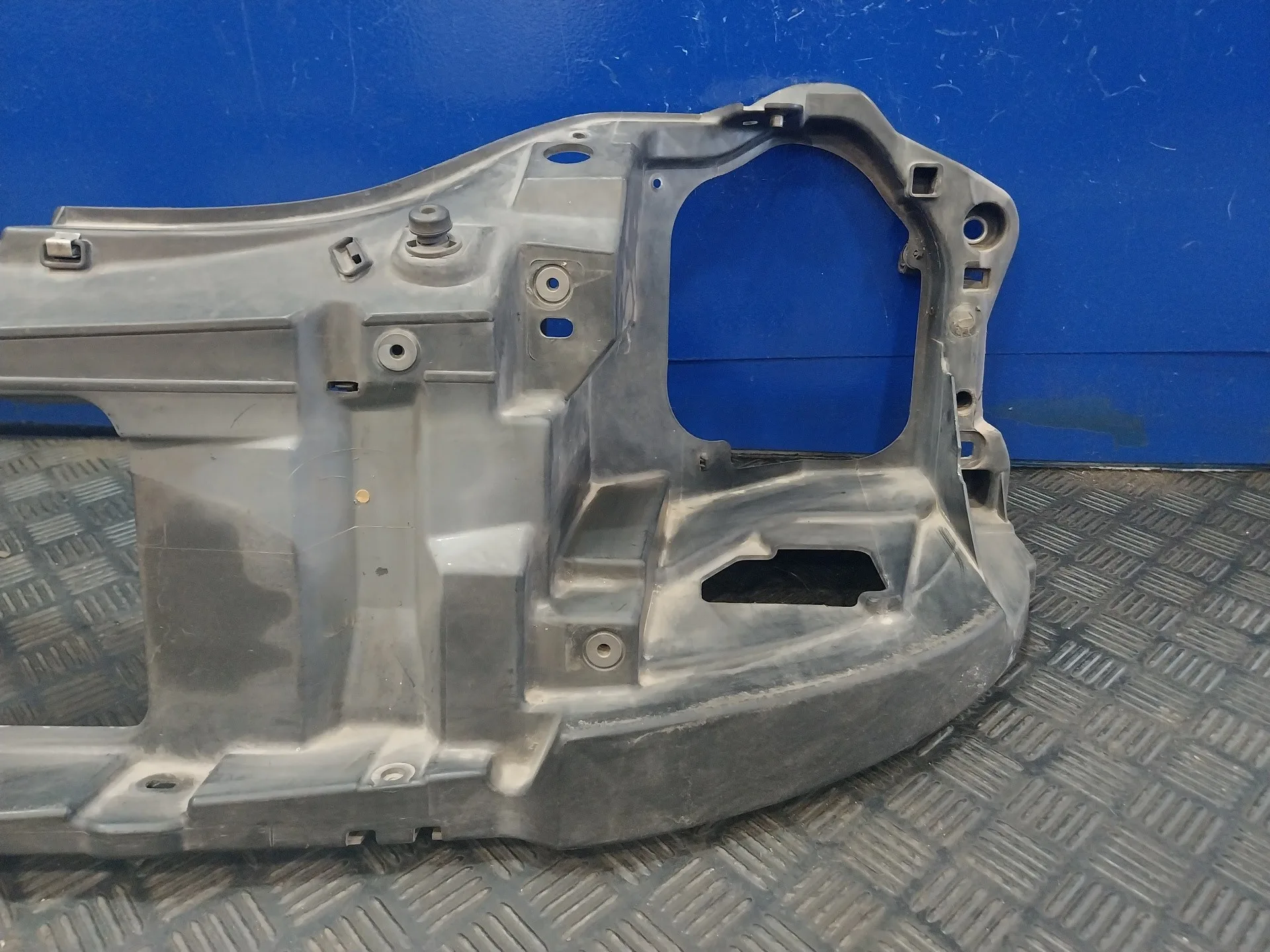 Panel Frontal para Nissan Interstar Mod. 04 (X70)