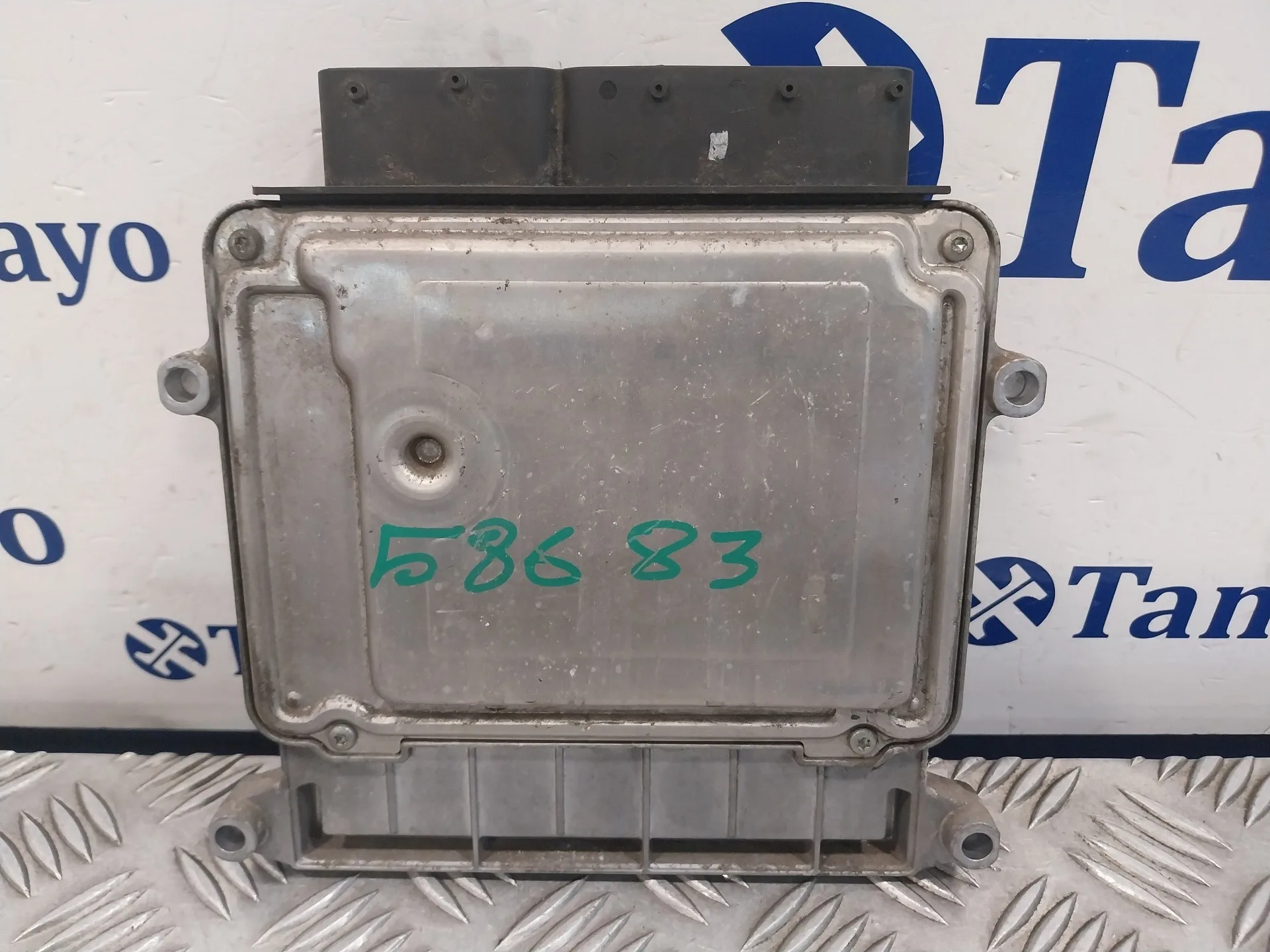 Centralita Motor Uce para Hyundai I20
