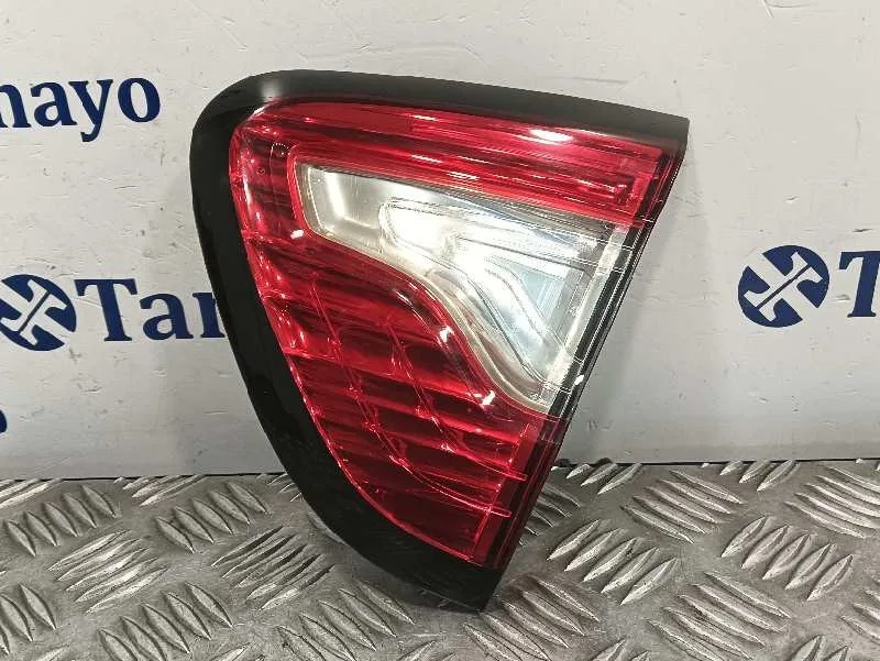Piloto Trasero Derecho Interior para Renault Captur