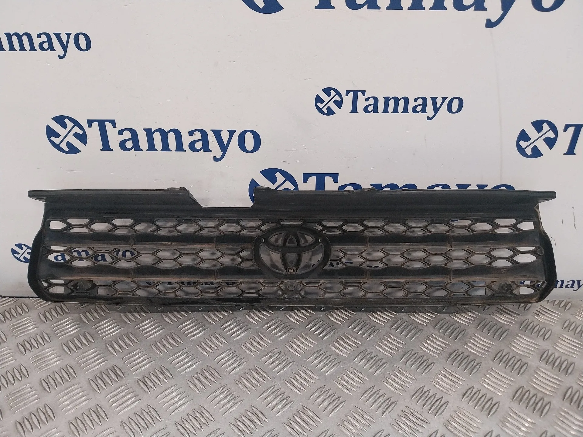 Rejilla Delantera para Toyota Rav 4 (A2)