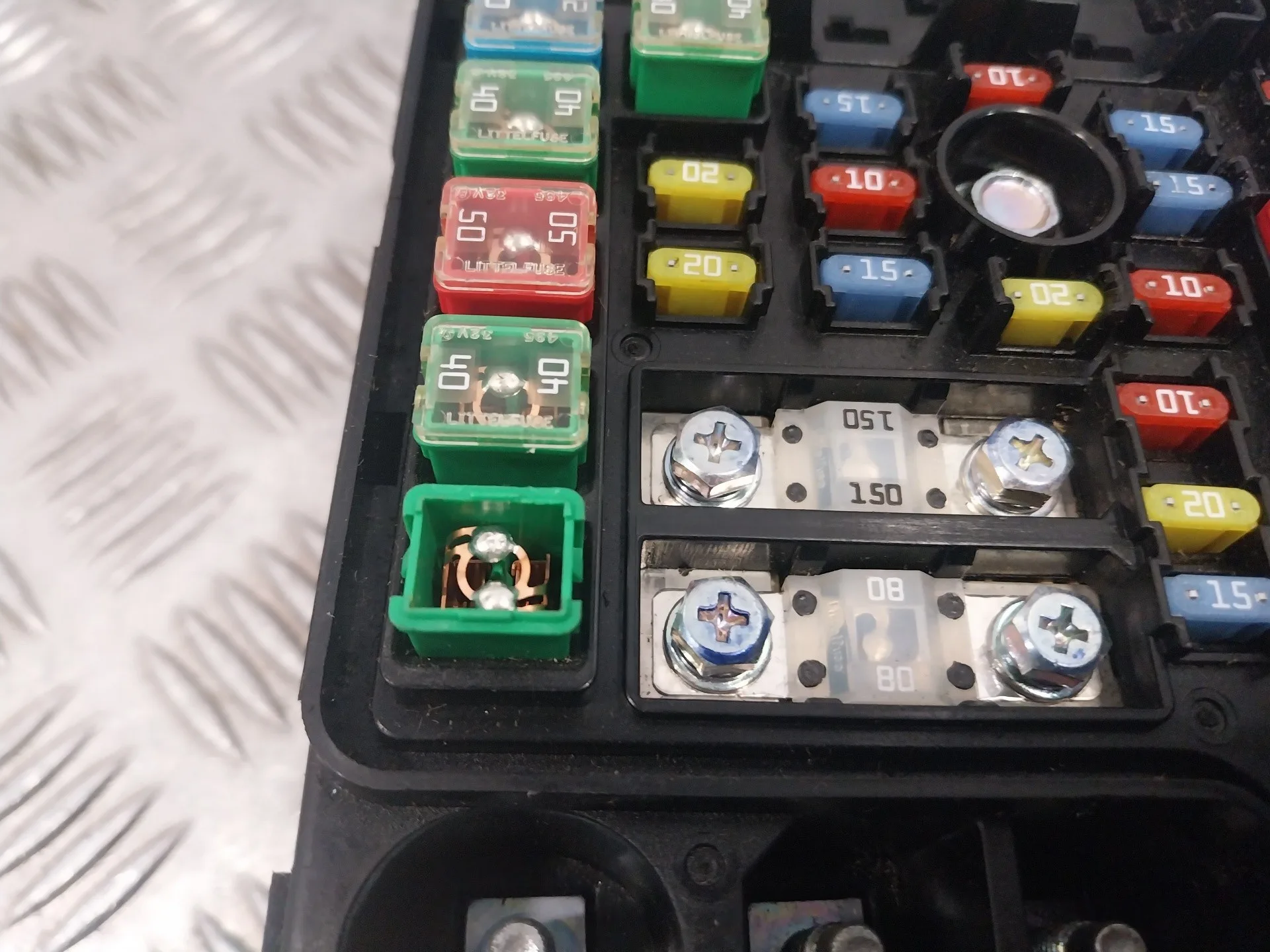 Caja Reles / Fusibles para Kia Cee'd