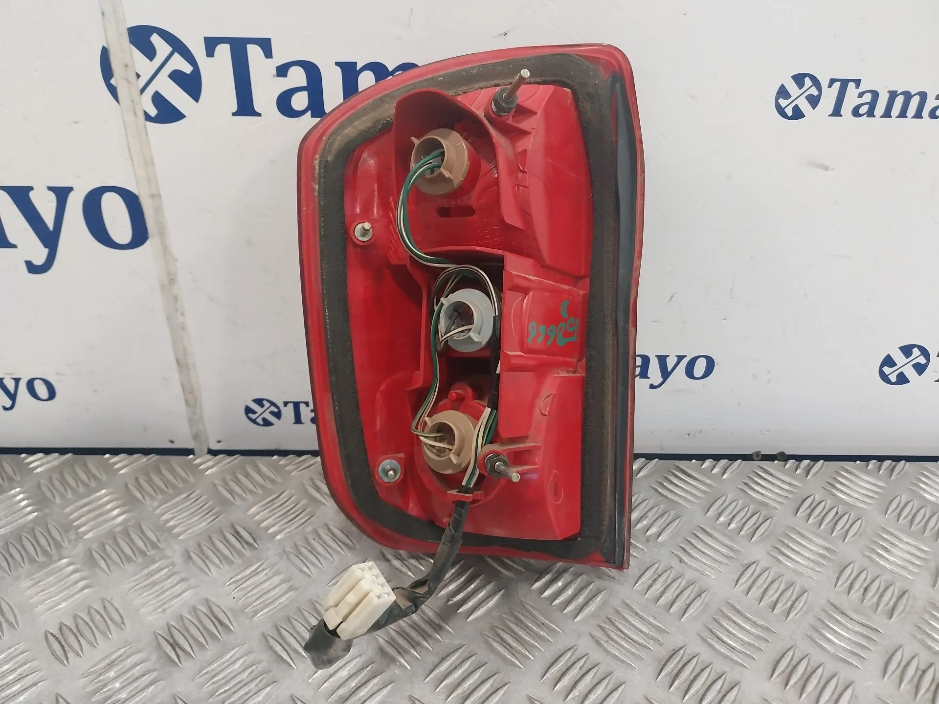 Piloto Trasero Derecho para Toyota Rav 4 (A2)