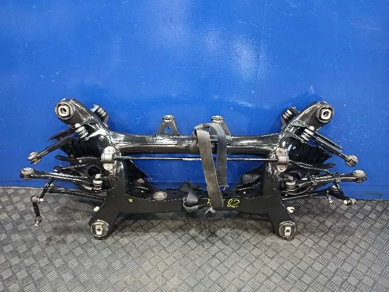 Puente Trasero para Bmw Serie 1 Lim. (F20)