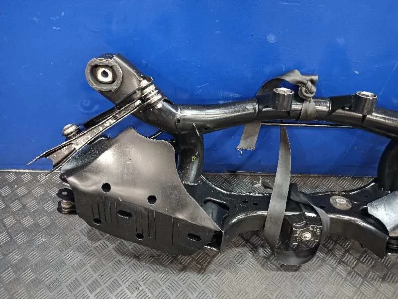 Puente Trasero para Bmw Serie 1 Lim. (F20)