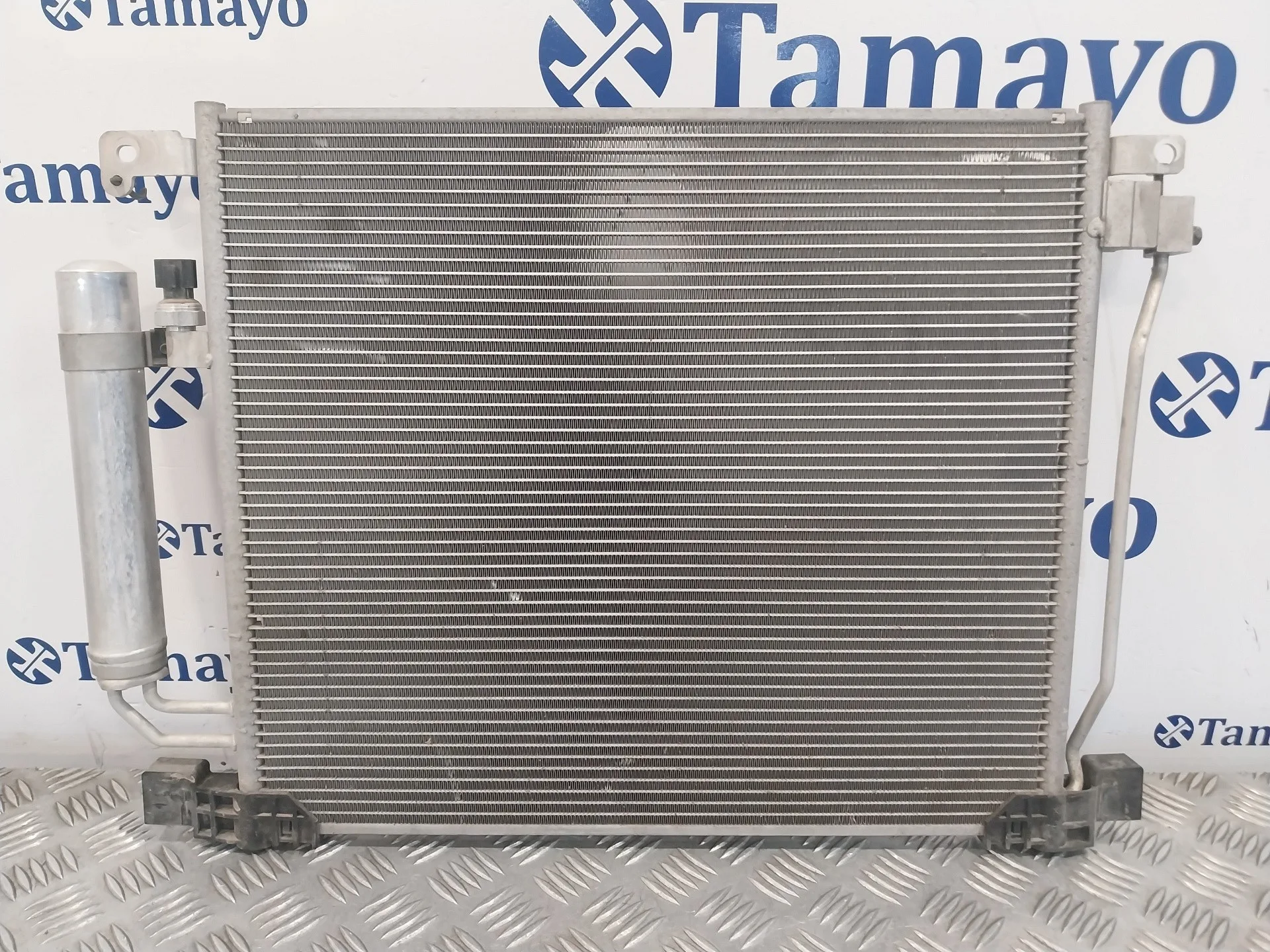 Condensador / Radiador Aire Acondicionado para Nissan Juke (F15)