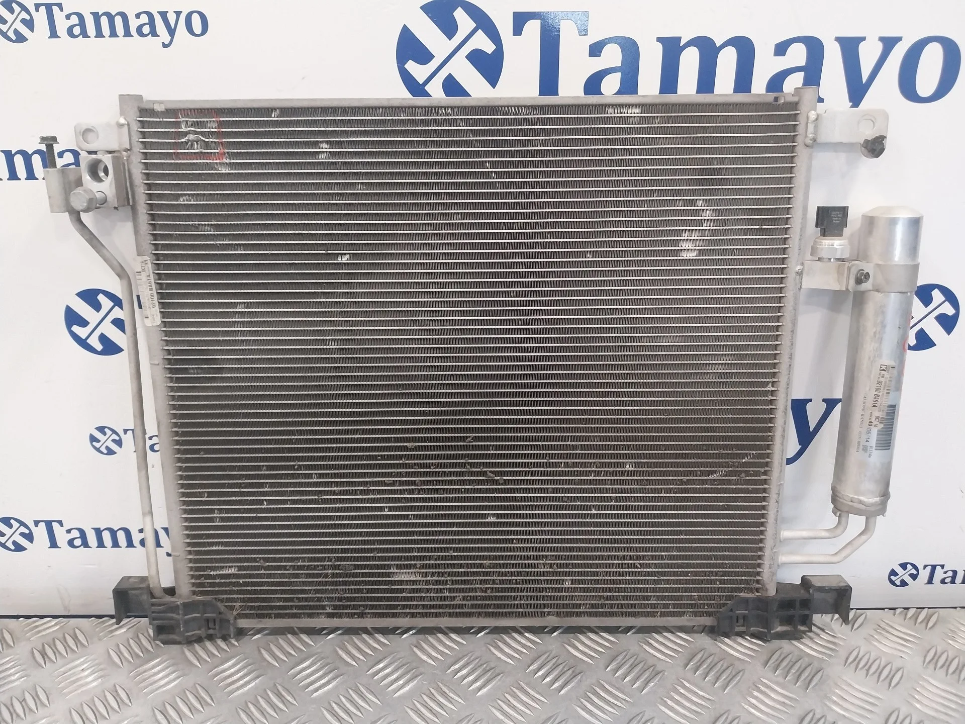 Condensador / Radiador Aire Acondicionado para Nissan Juke (F15)