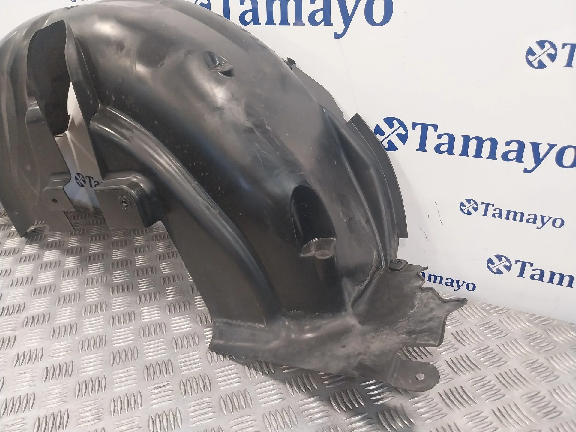 Plastico Paso Rueda Trasero Derecho para Renault Captur
