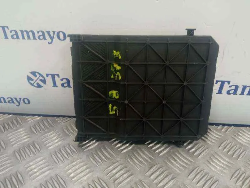 Caja Reles / Fusibles para Peugeot 206 Berlina