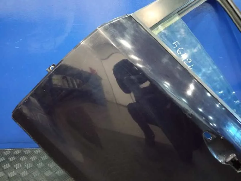 Puerta Trasera Izquierda para Peugeot 208