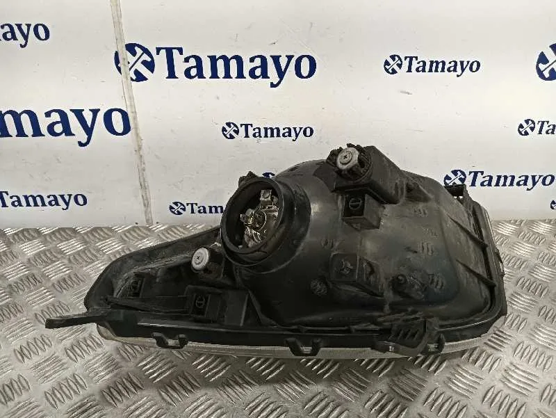 Faro Derecho para Toyota Rav 4 (A2)