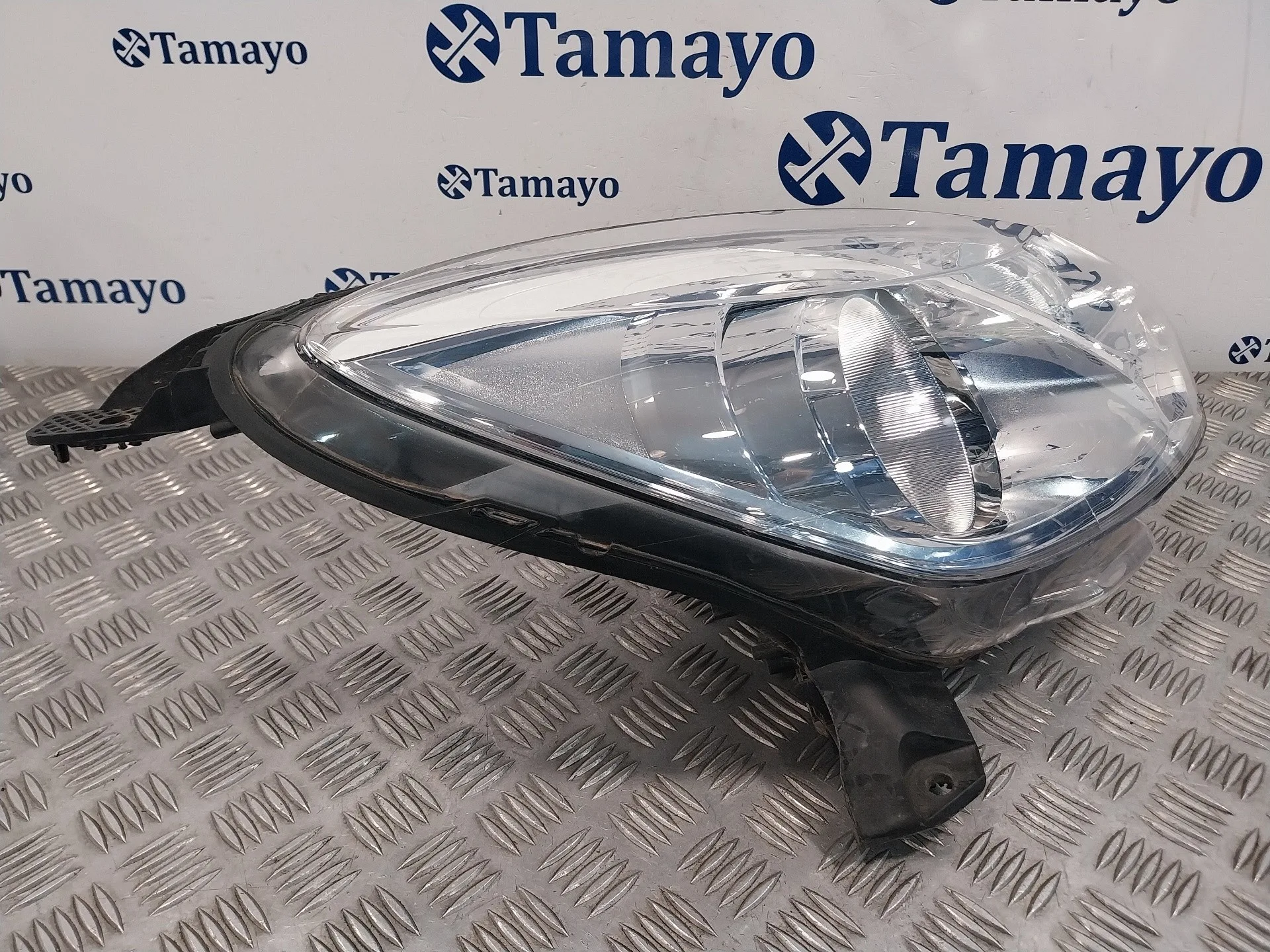 Faro Derecho para Citroën C3