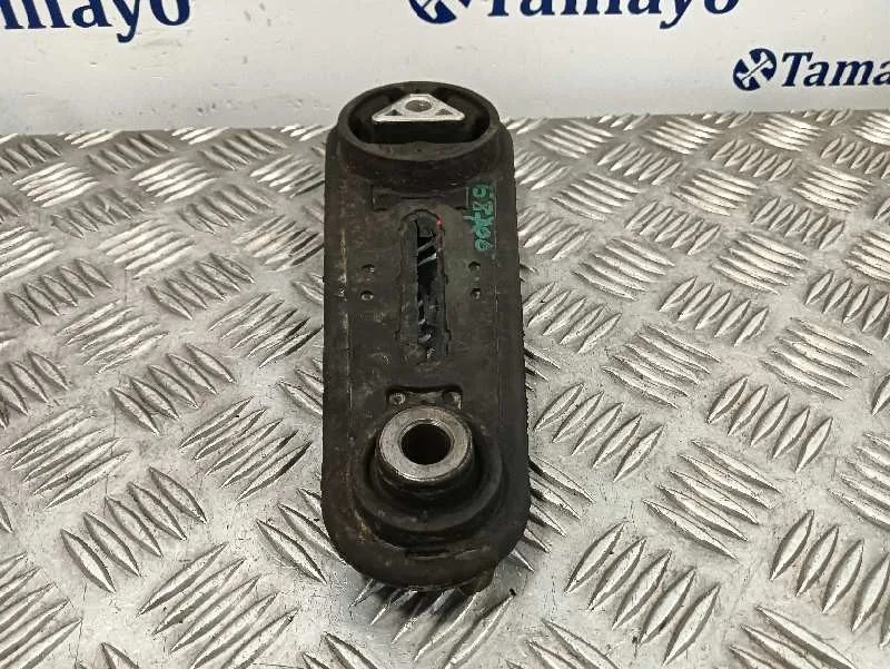 Soporte Cambio para Nissan Micra (K12E)