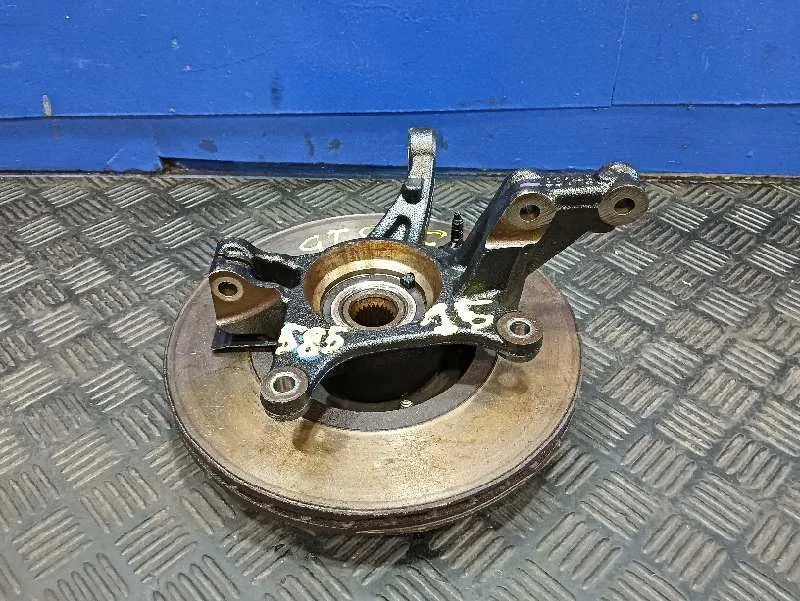 Mangueta Delantera Izquierda para Renault Captur
