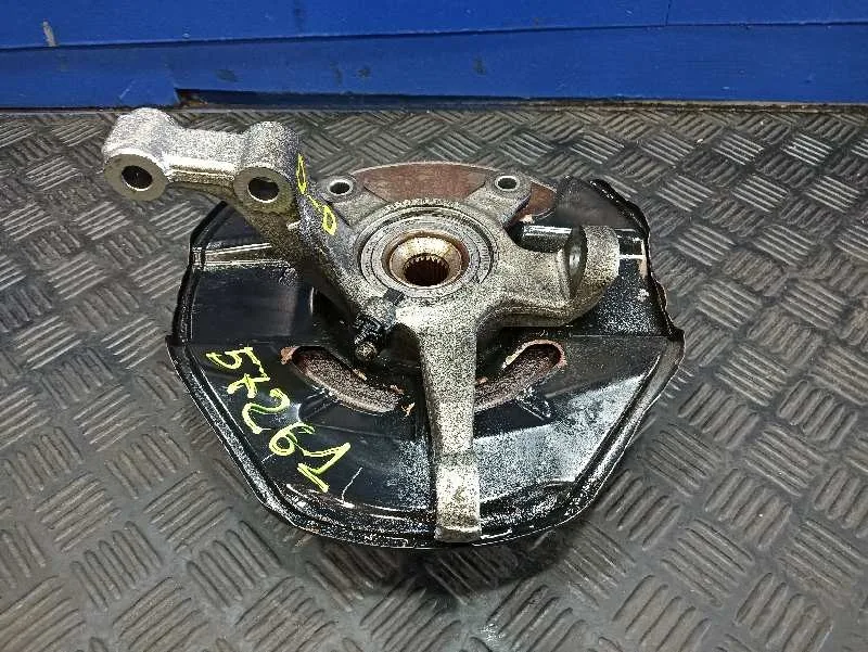 Mangueta Delantera Derecha para Mercedes-Benz Clase A (W169)