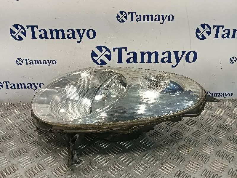 Faro Izquierdo para Nissan Micra (K12E)