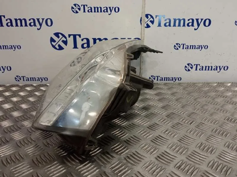 Faro Derecho para Opel Astra H Ber.