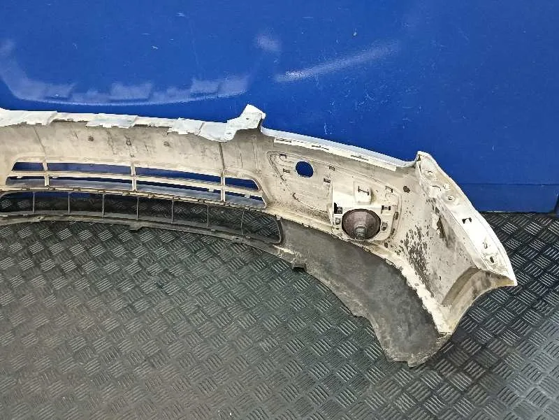 Paragolpes Delantero para Ford Focus Berlina (Cap)