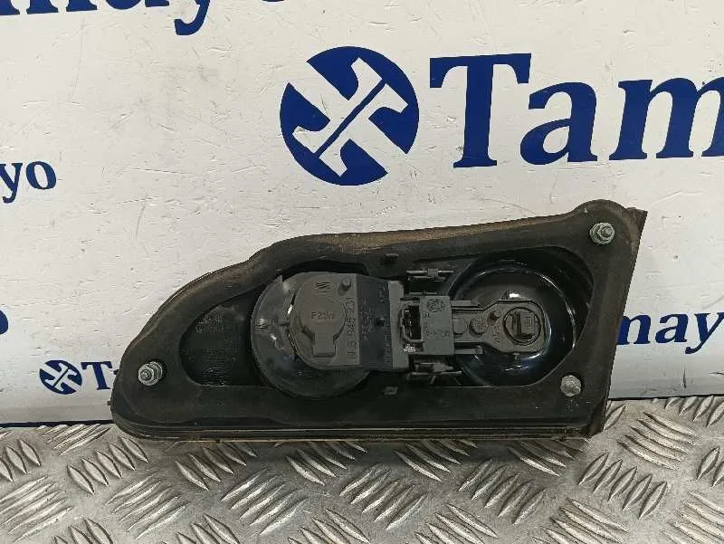 Piloto Trasero Izquierdo Interior para Seat Cordoba Berlina (6L2)
