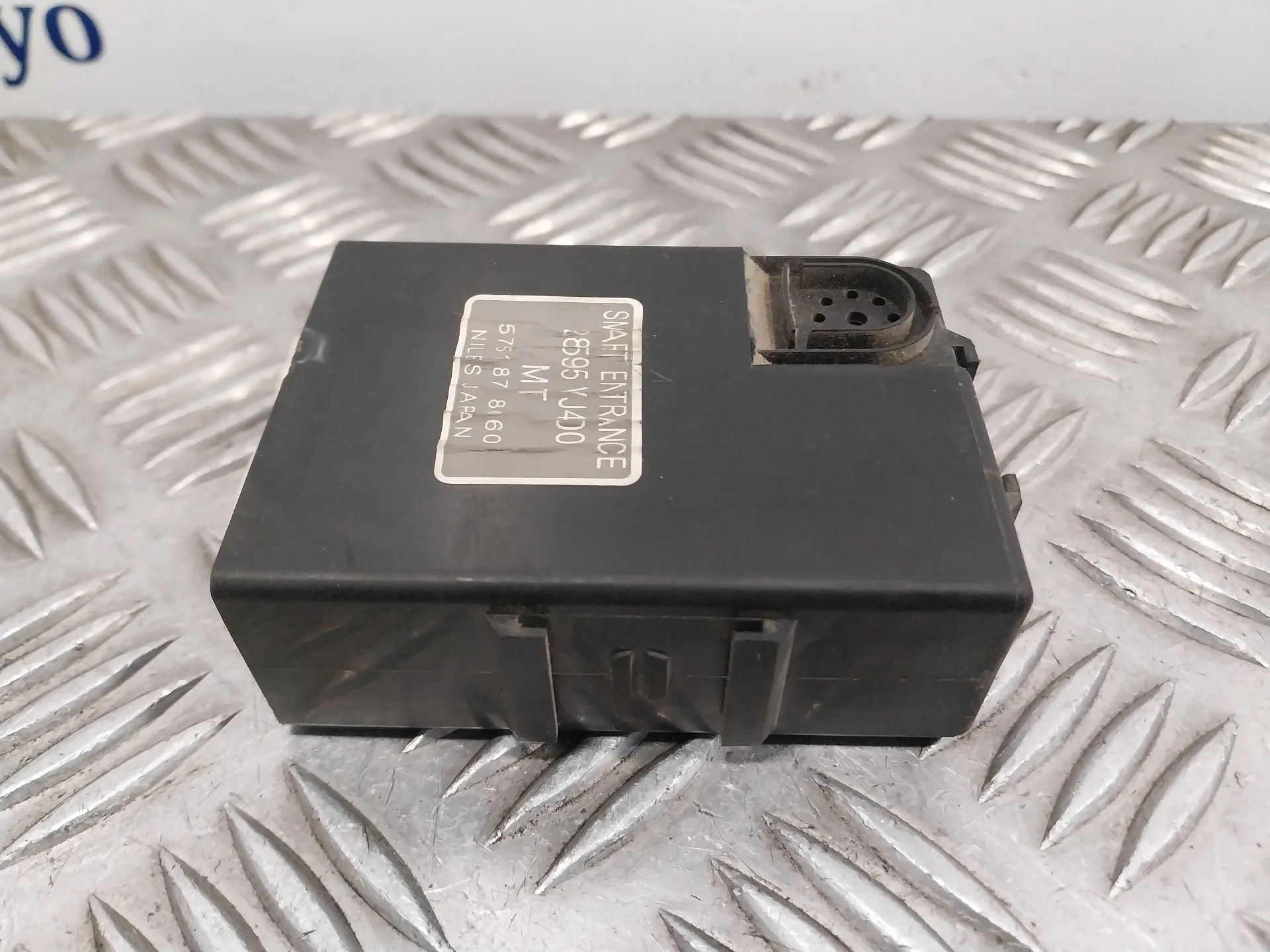 Modulo Electronico para Nissan Pick-Up (D22)