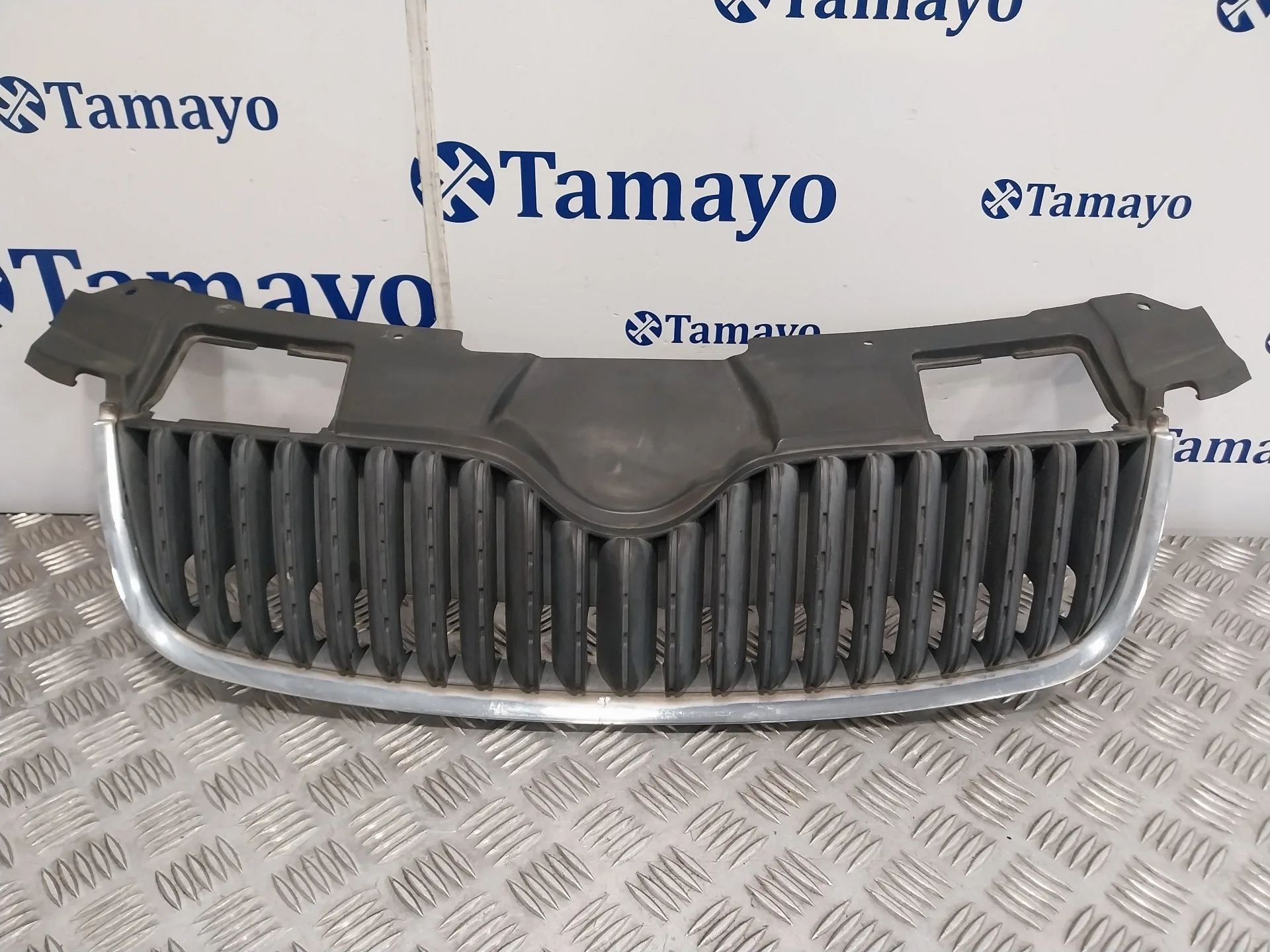 Rejilla Delantera para Skoda Fabia (5J2 )