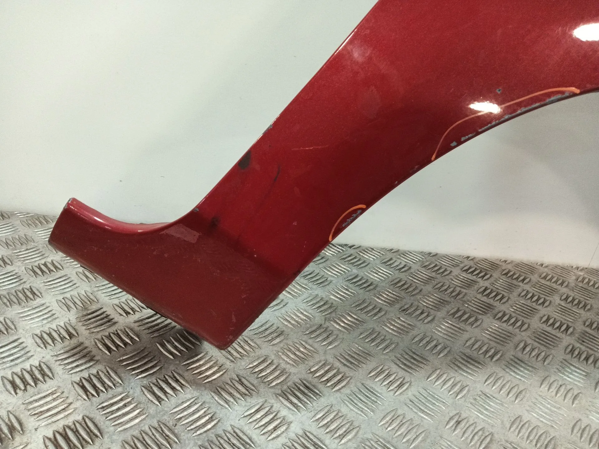 Aleta Delantera Derecha para Mazda 3 Lim. (Bl)