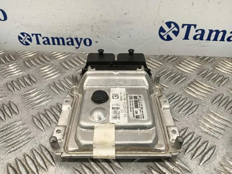 Centralita Motor Uce para Hyundai I30 (Gd)