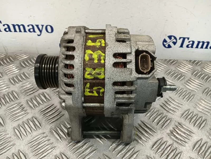 Alternador para Nissan Juke (F15)