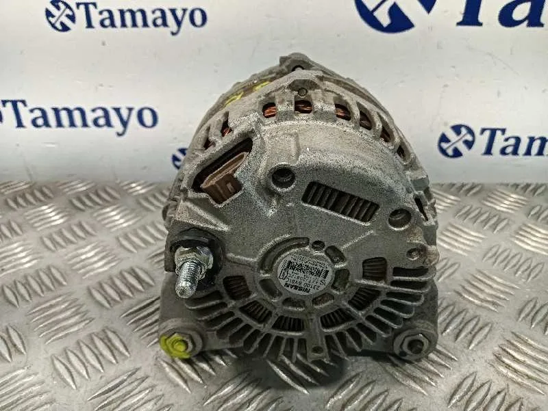 Alternador para Nissan Juke (F15)