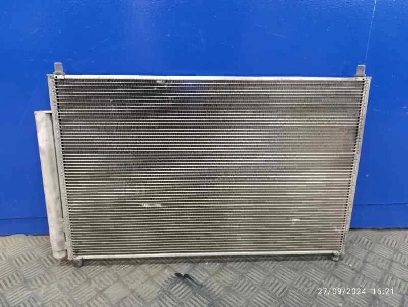 Condensador / Radiador Aire Acondicionado para Toyota Auris (_E18_)
