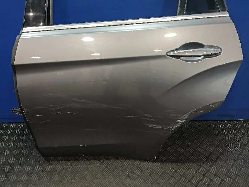 Puerta Trasera Izquierda para Bmw X6 (F16, F86)