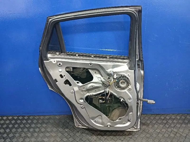 Puerta Trasera Izquierda para Bmw X6 (F16, F86)