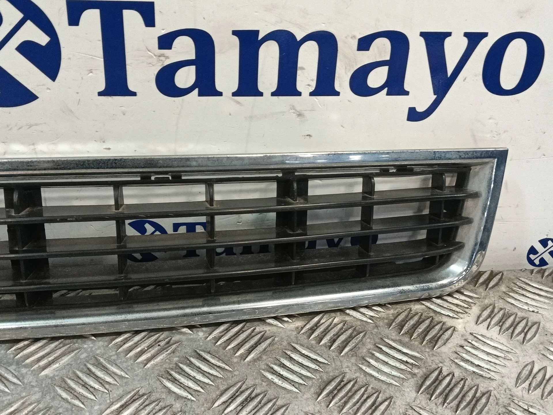 Rejilla Paragolpes Central para Audi A4 Berlina (8E)
