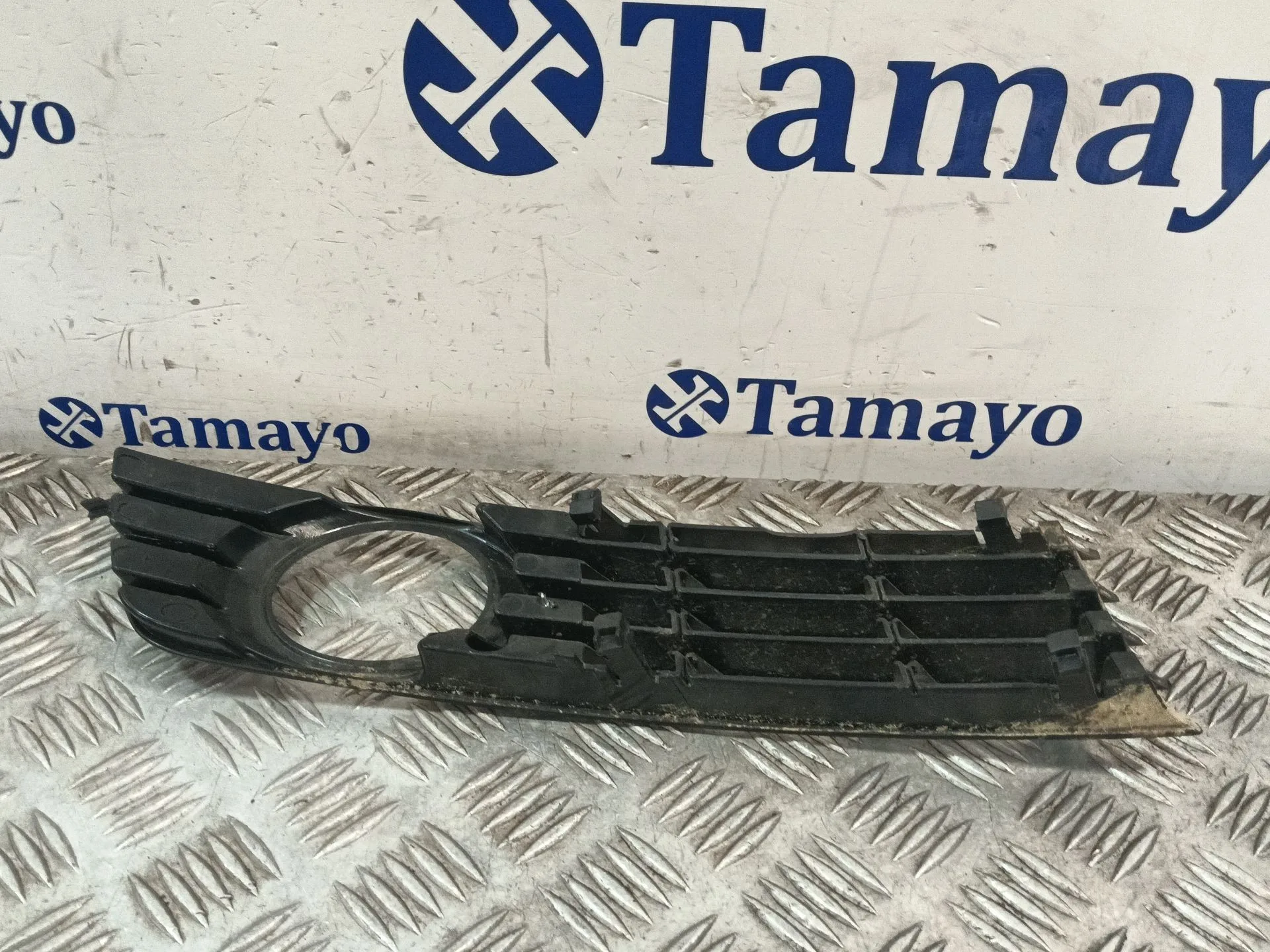 Rejilla Paragolpes Izquierda para Audi A4 Berlina (8E)
