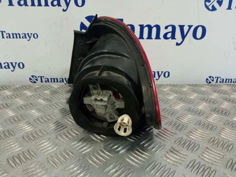 Piloto Trasero Izquierdo para Seat Toledo (5P2)