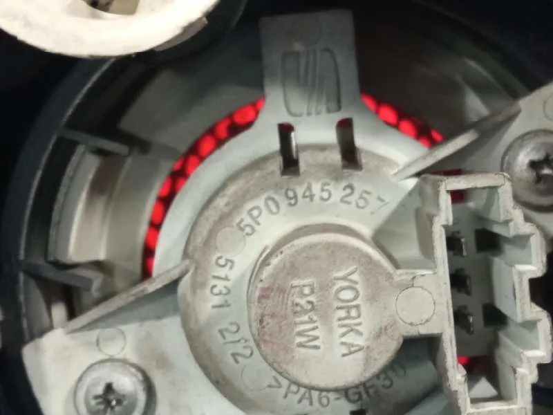 Piloto Trasero Derecho para Seat Toledo (5P2)