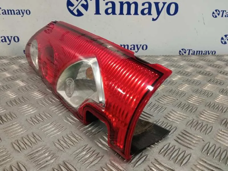 Piloto Trasero Izquierdo para Renault Kangoo (F/Kc0)