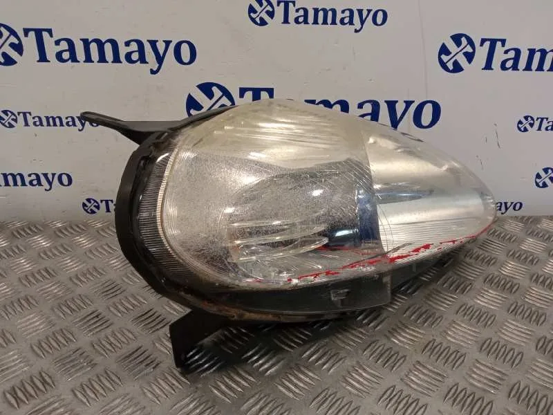 Faro Derecho para Fiat Punto Berlina (188)
