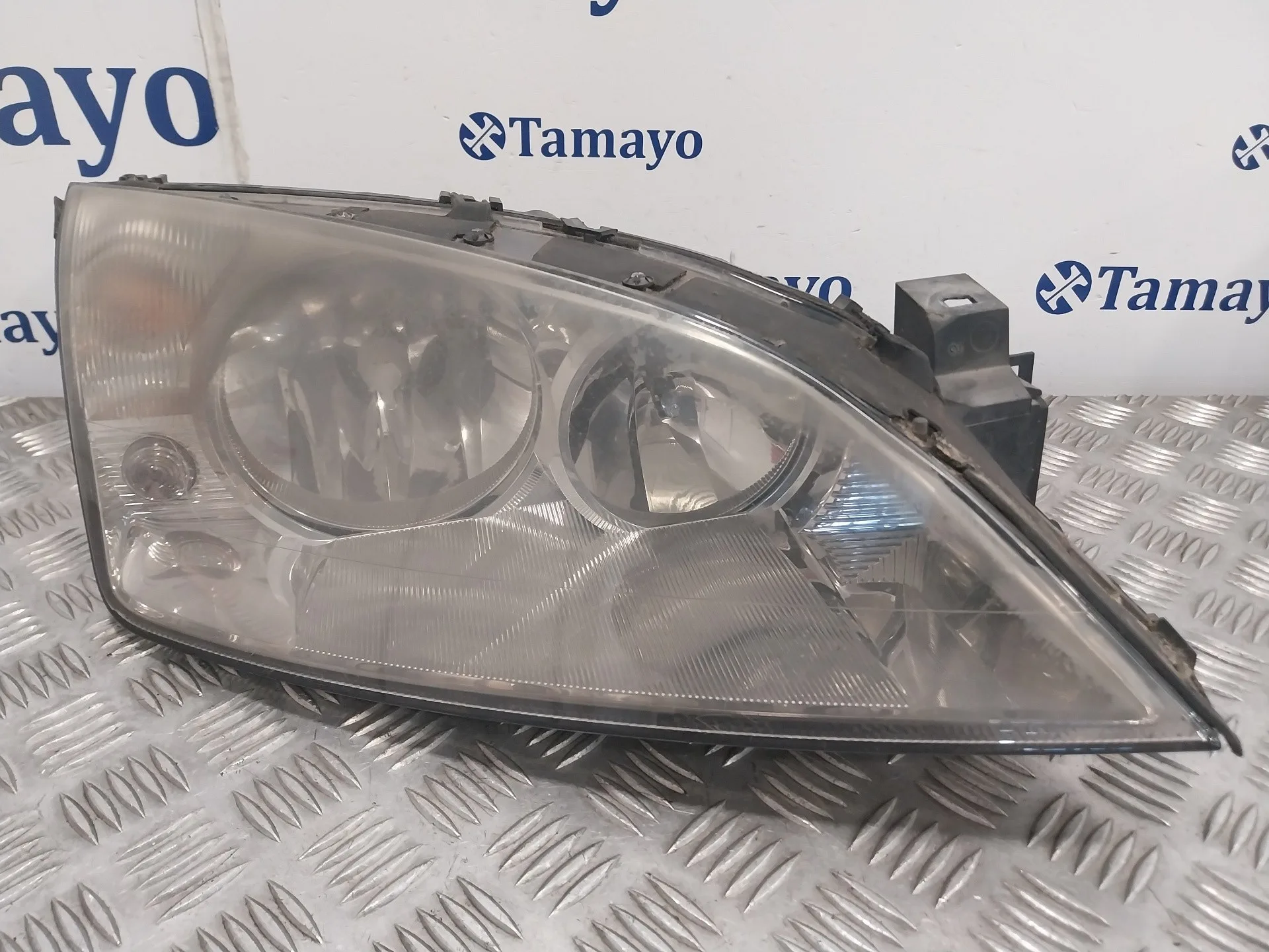 Faro Derecho para Ford Mondeo Berlina (Ge)