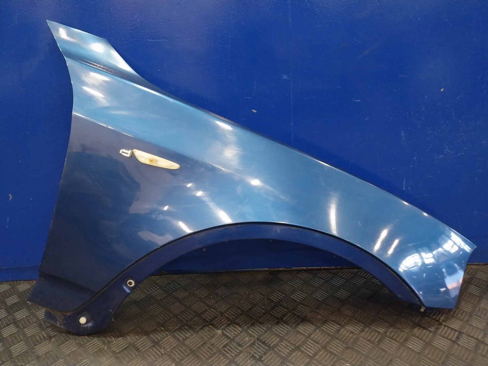 Aleta Delantera Derecha para Bmw X3 (E83)