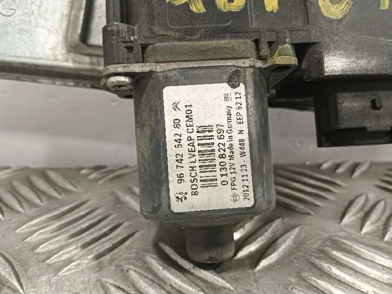 Elevalunas Delantero Izquierdo para Peugeot 208
