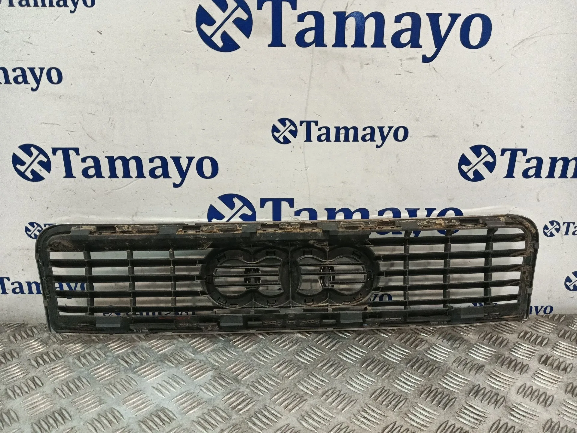 Rejilla Delantera para Audi A4 Berlina (8E)