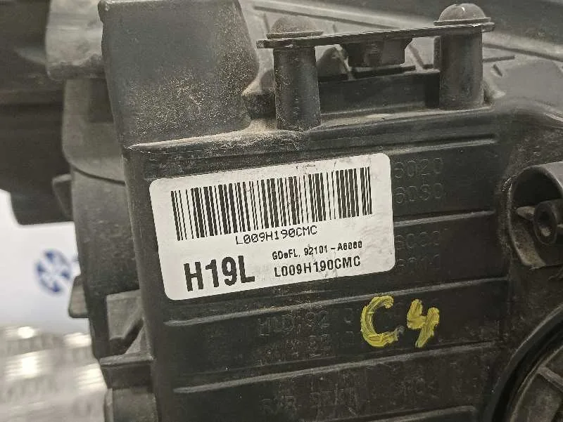Faro Izquierdo para Hyundai I30 (Gd)