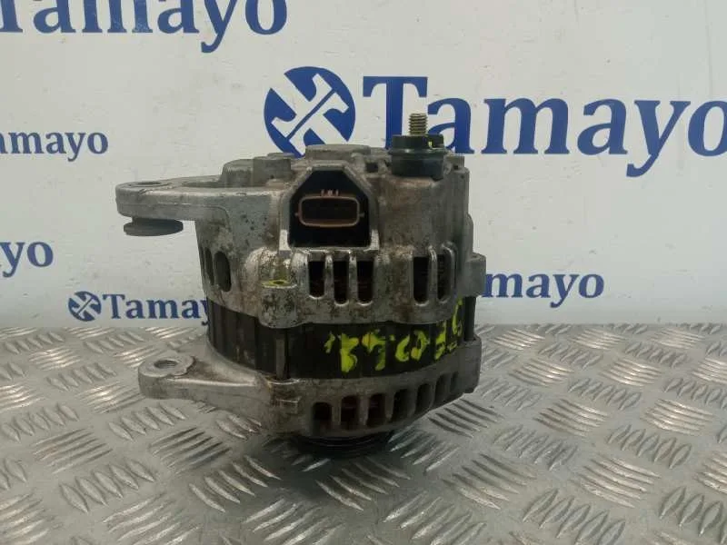 Alternador para Mitsubishi Space Wagon (N80/N90)