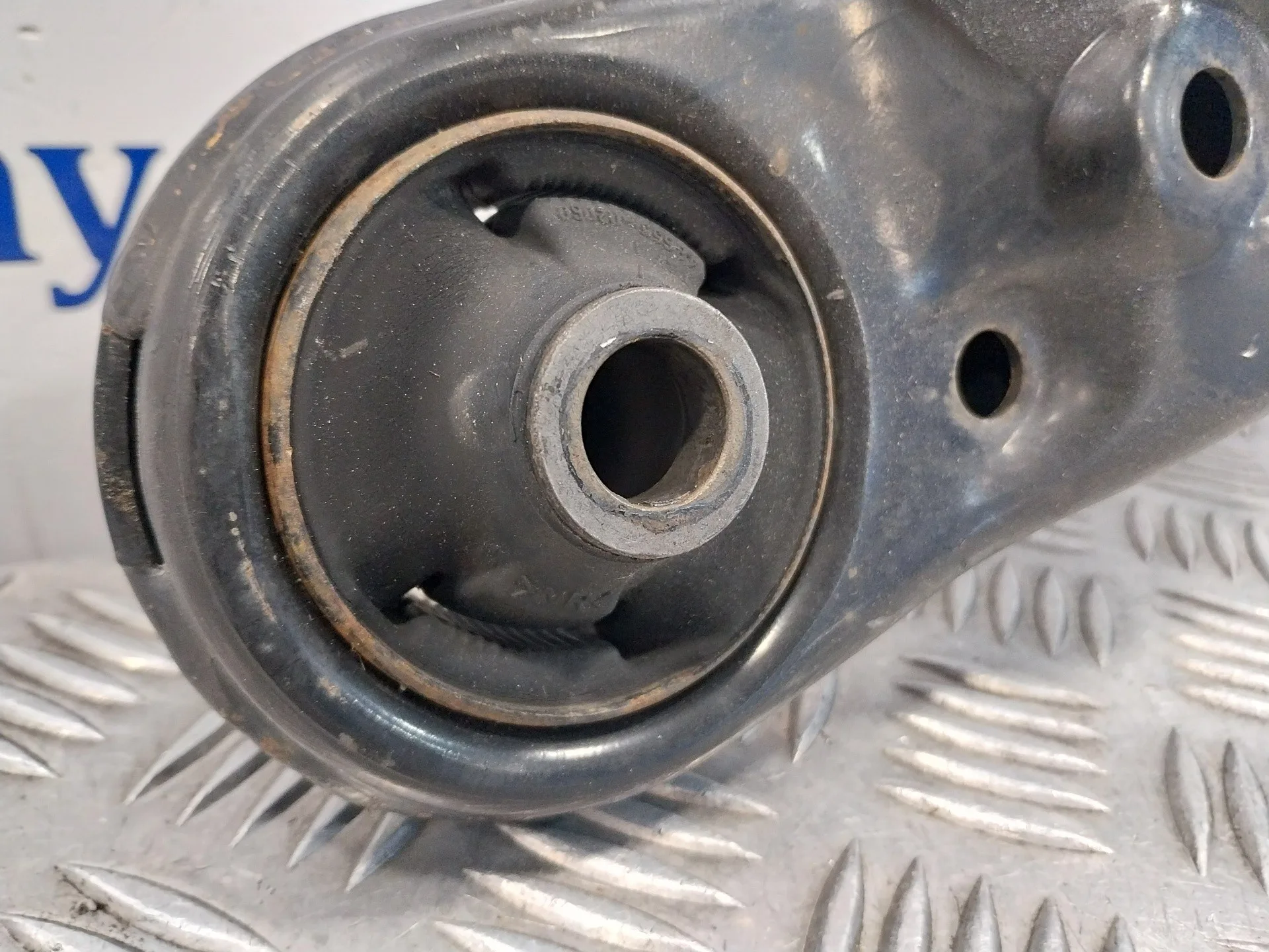 Brazo Suspension Inferior Delantero Derecho para Toyota Auris